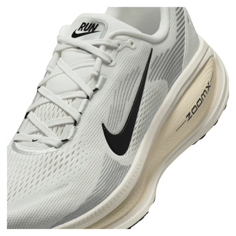 Men's Vomero 18 Road Running Shoes Summit White and Black, Nike, Tennis Express, HM6803-101H26-6