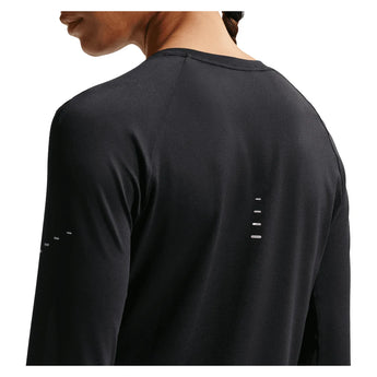 Women's Swift Dri-FIT UV Long-Sleeve Crew-Neck Running Top Black and Reflective Silver, Nike, Tennis Express, HQ0503-010H26-4
