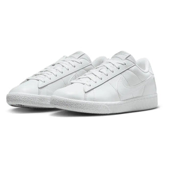 Women's Classic Tennis Shoes,Footwear,Nike,6,,Tennis Express,IQ7387-107H26-y
