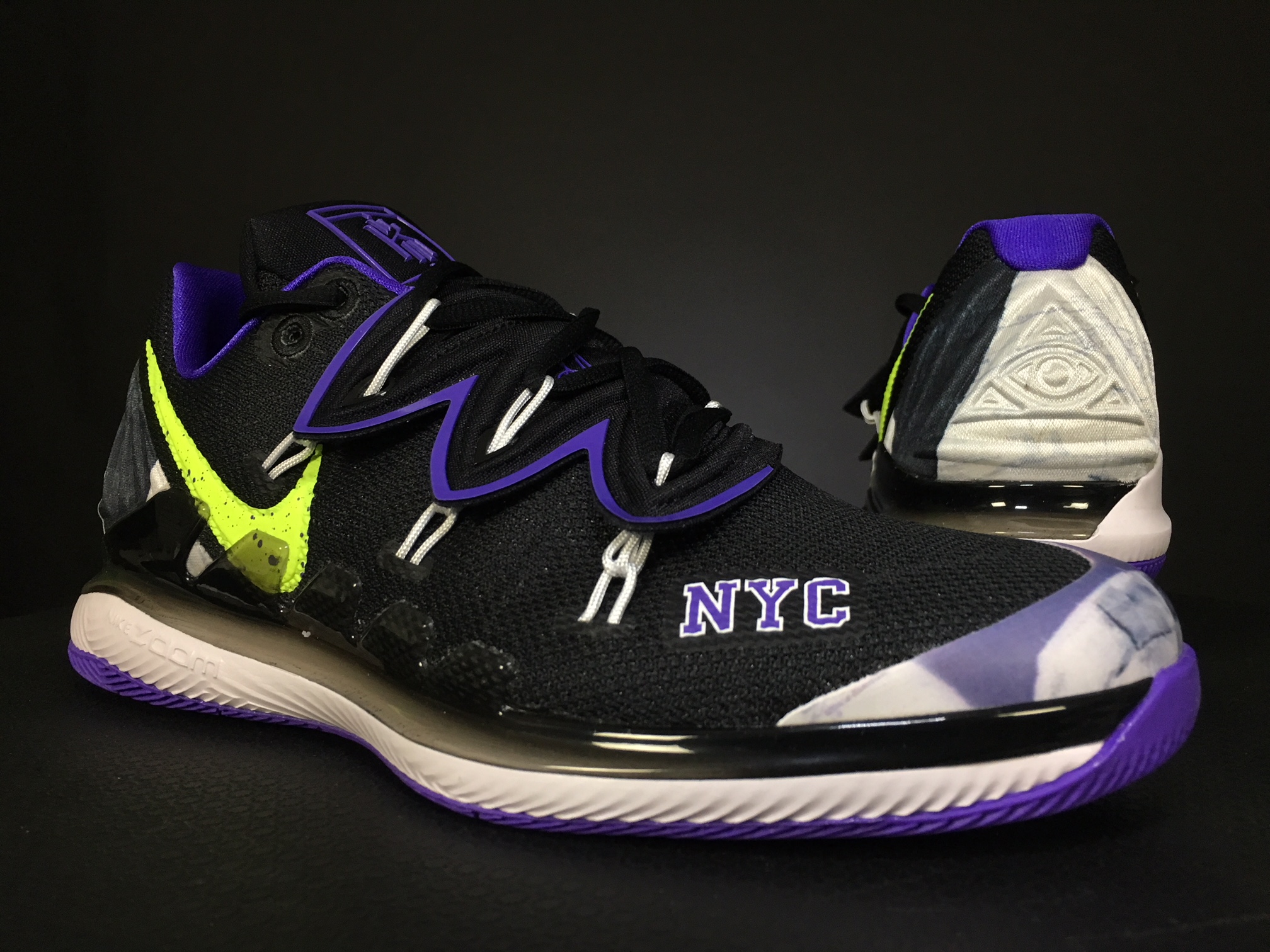 De ninguna manera Apuesta Mencionar Nick Kyrgios' Vapor X Kyrie V NYC Tennis Shoes - TENNIS EXPRESS BLOG