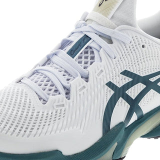ASICS Court FF 3 tennis shoe.