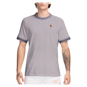 Men's Court Heritage Short Sleeve Tennis Top, Nike, 022 Silver Lilac/Gridiron, Tennis Express, FN0318-H26-022-SILVER-LILAC-GRIDIRON-1