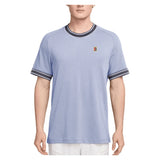 Men's Court Heritage Short Sleeve Tennis Top, Nike, 568 Palest Purple/Gridiron, Tennis Express, FN0318-H26-568-PALEST-PURPLE-GRIDIRON-1