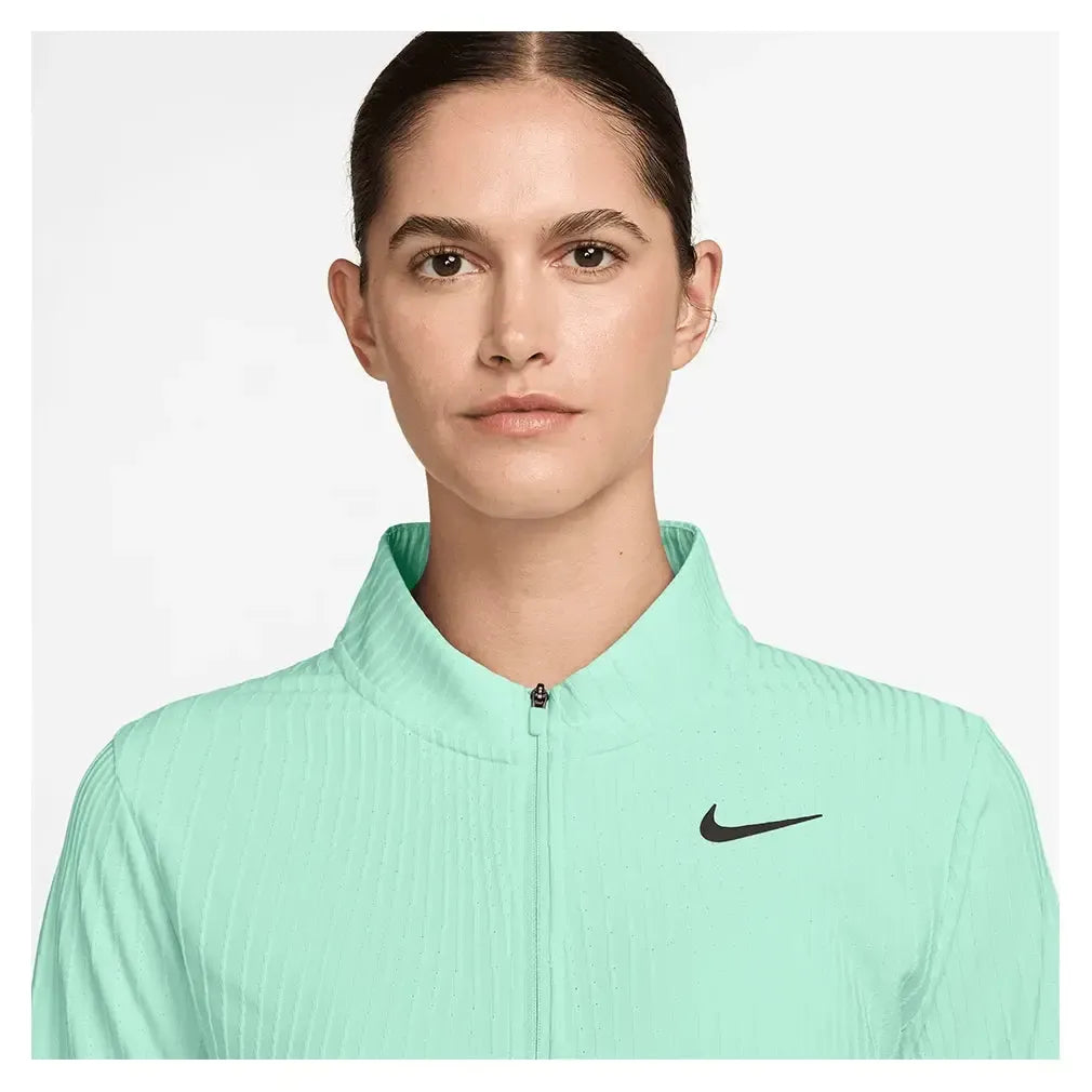 Women's Dri-FIT Advantage Tour Half Zip Tennis Top | Tennis Express