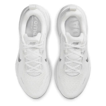 Women's Vomero 18 Running Shoes White and Metallic Silver-Footwear-Nike-HM6804-104U25-3-4-[Sku]-Tennis Express