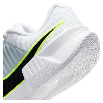 Men's GP Challenge Pro Tennis Shoes White and Black-Footwear-Nike-IF7052-100-7-Tennis Express