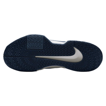 Men's GP Challenge Pro Tennis Shoes Sail and New Slate, Nike, Tennis Express, IF7052-104H26-11