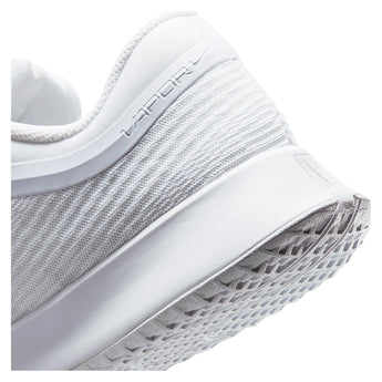 Men's London Vapor Pro 3 Premium Tennis Shoes White and Gorge Green,Footwear,Nike,,,Tennis Express,IR3543-100-7