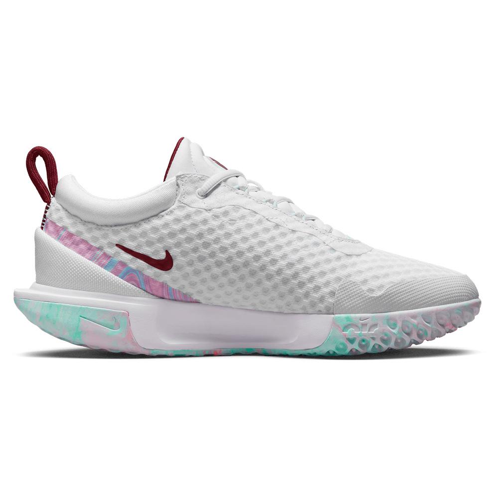 NikeCourt Women`s Zoom Pro Tennis Shoes White and Dark Beetroot